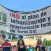 Más de un centenar de vecinos se manifiestan contra el proyecto de reparcelación y reurbanización de Finca Terol