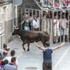 Herido un niño de dos años tras caer desde una tribuna antes del inicio de la sesión de Vaca de Castalla del jueves